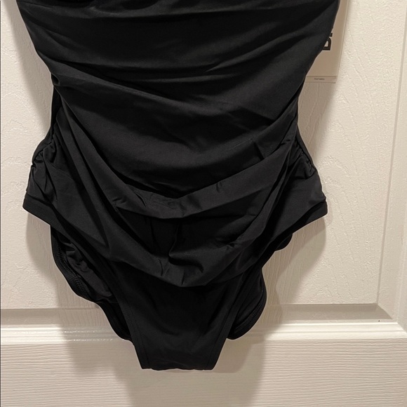 DKNY Black Ruffle Plunge One-Piece Swimsuit NWT - Picture 10 of 11